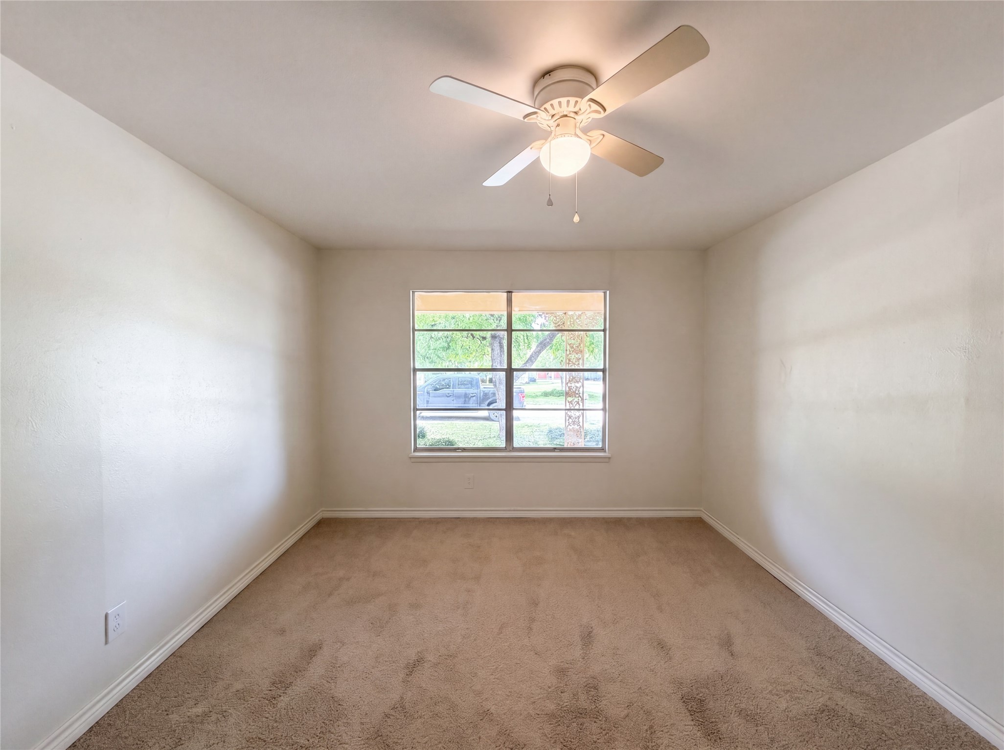 205 W Decatur Street Chico TX 76431