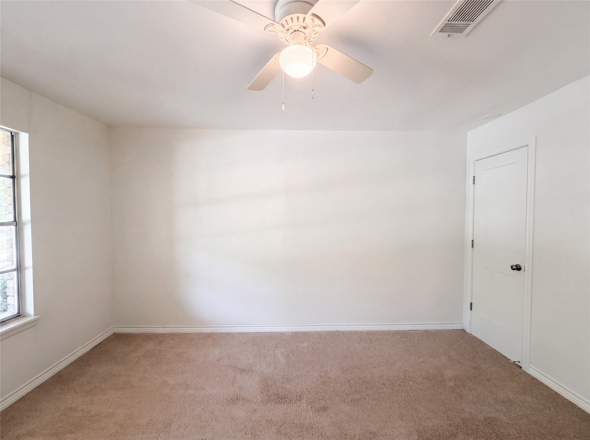 205 W Decatur Street Chico TX 76431