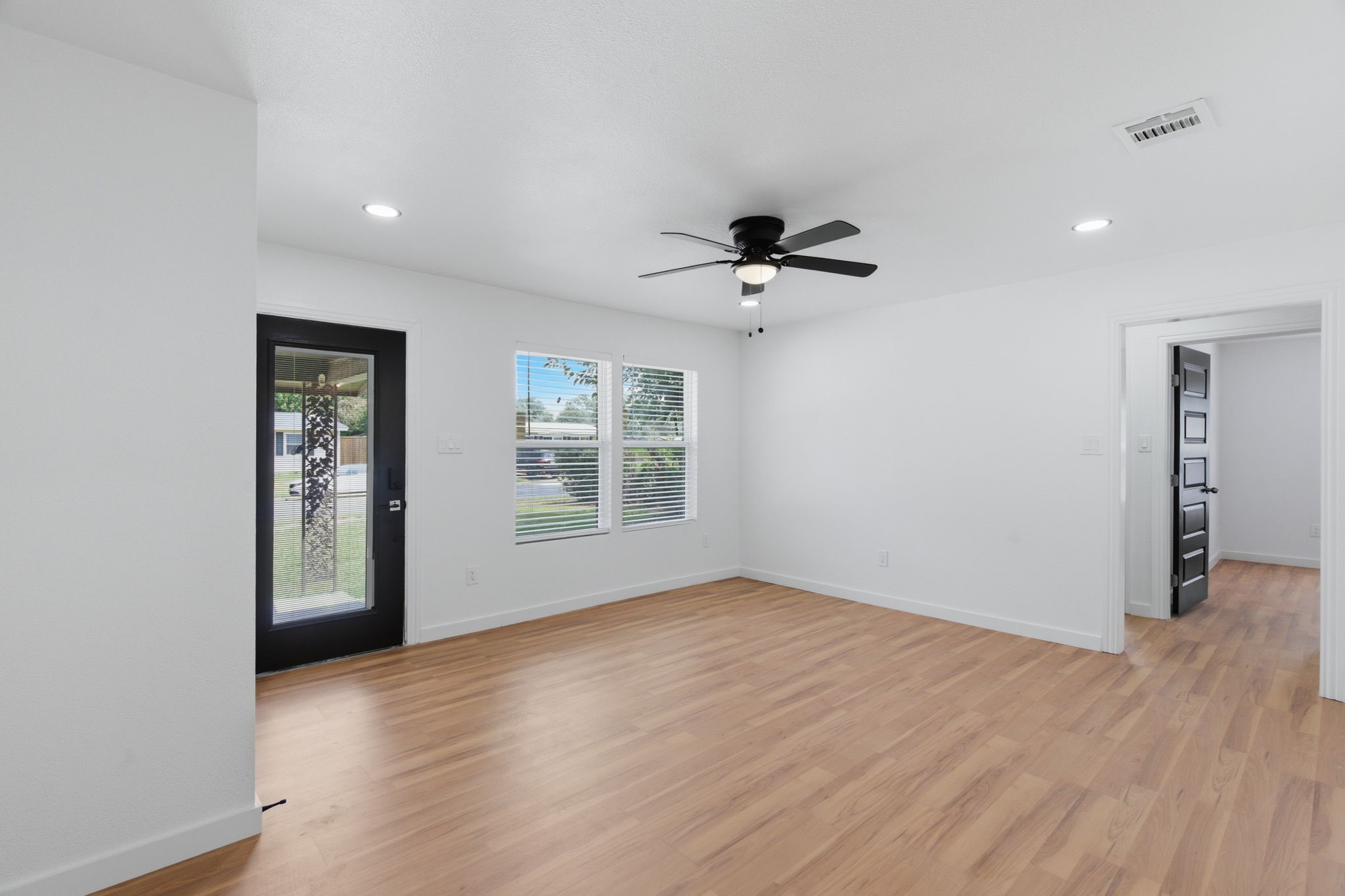 552 Souder Drive Hurst TX 76053
