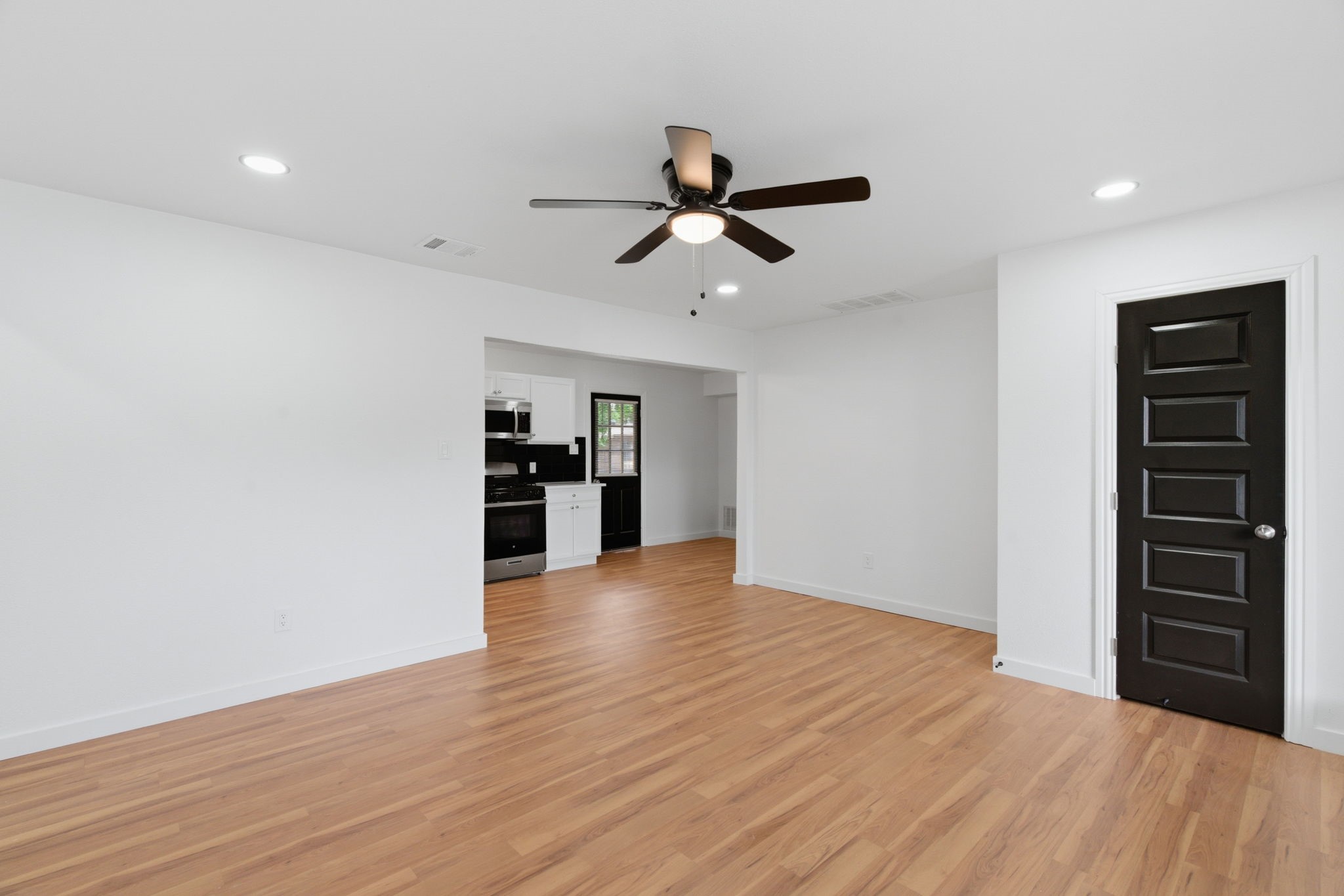 552 Souder Drive Hurst TX 76053