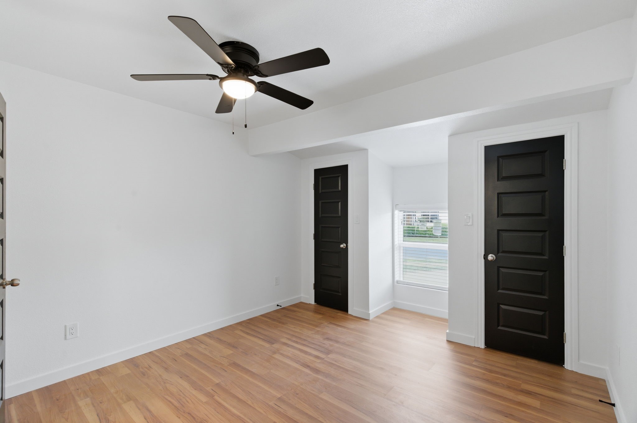 552 Souder Drive Hurst TX 76053