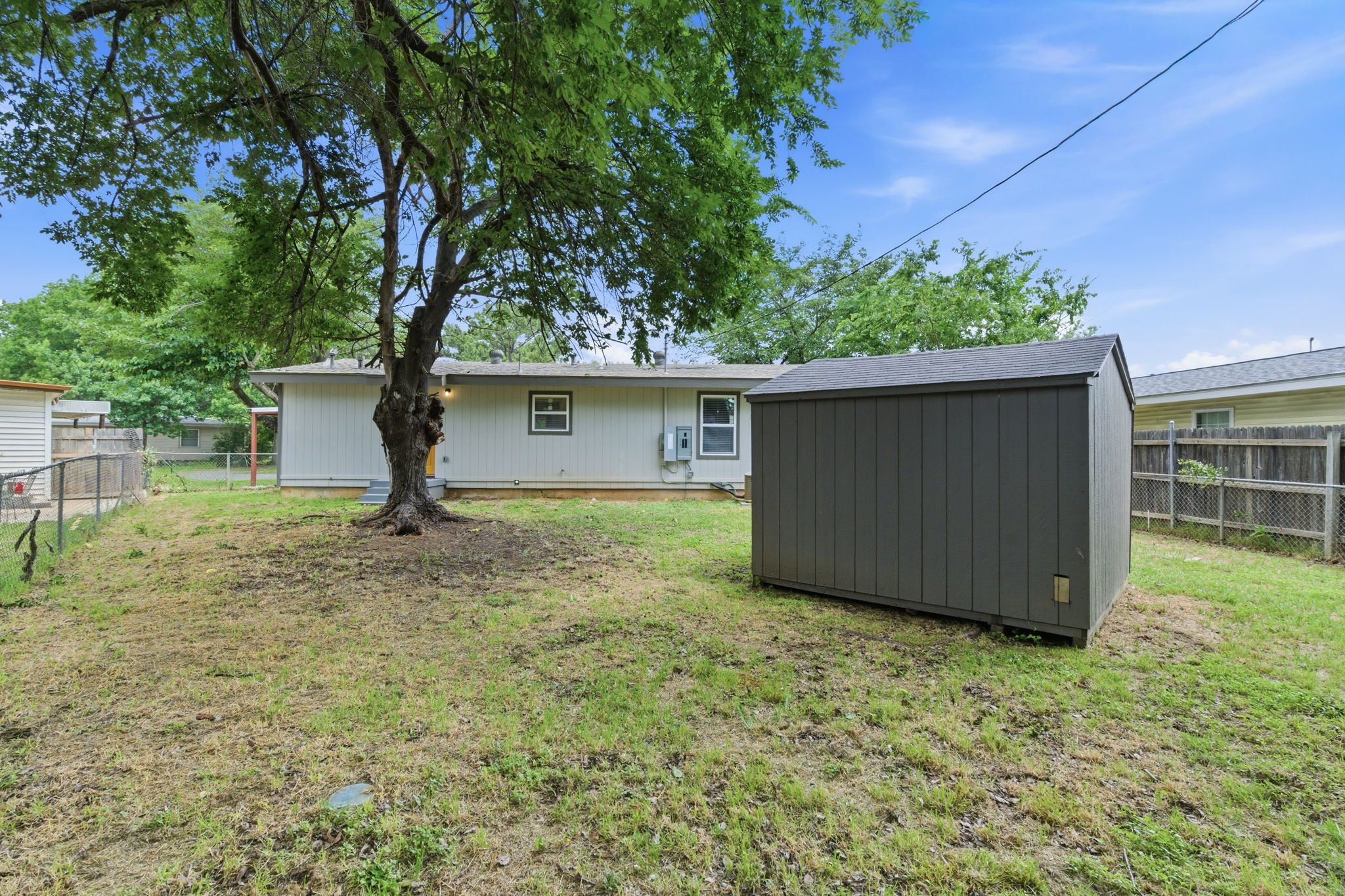 552 Souder Drive Hurst TX 76053