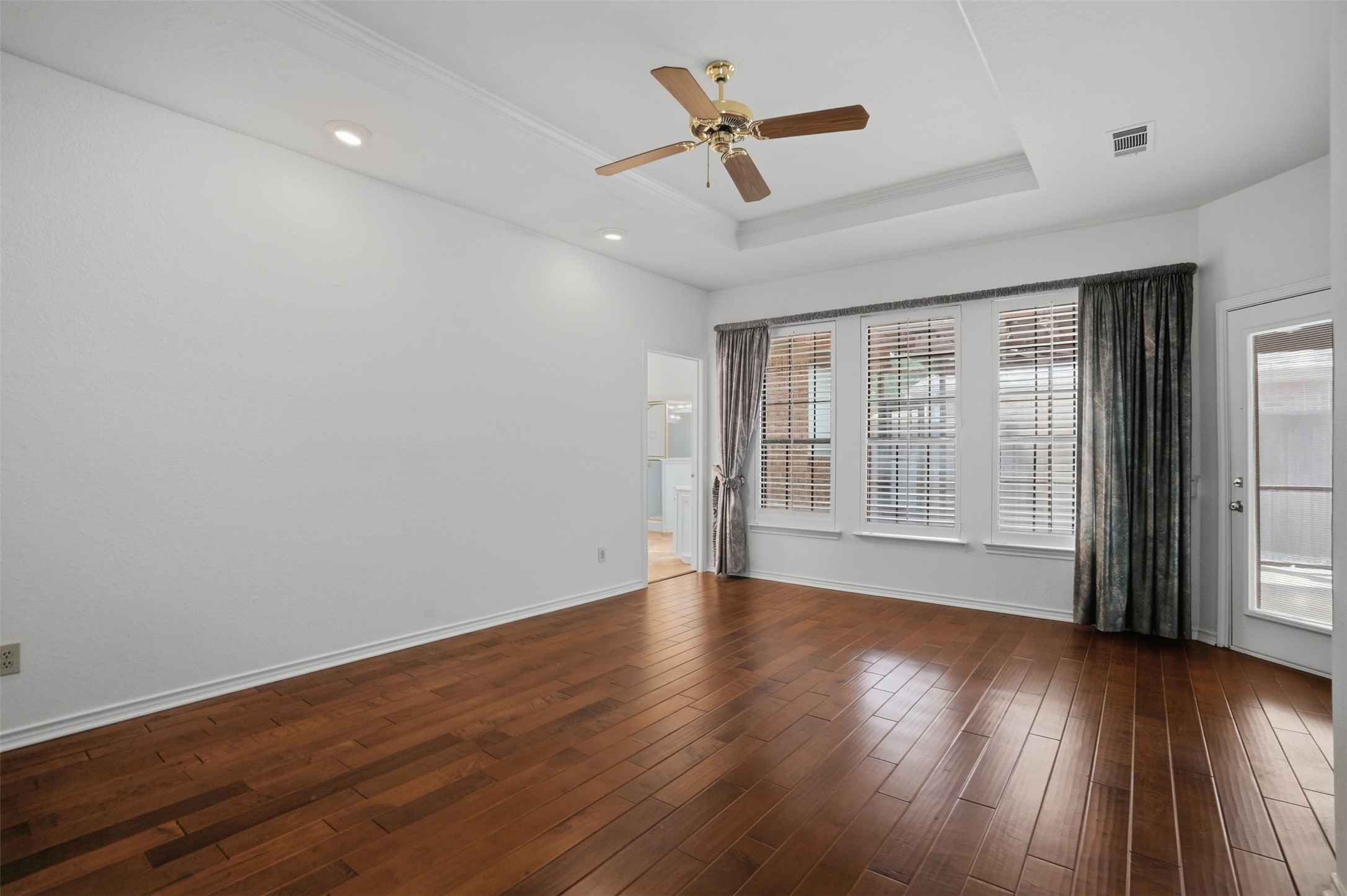 6078 Breakpoint Trail Dallas TX 75252
