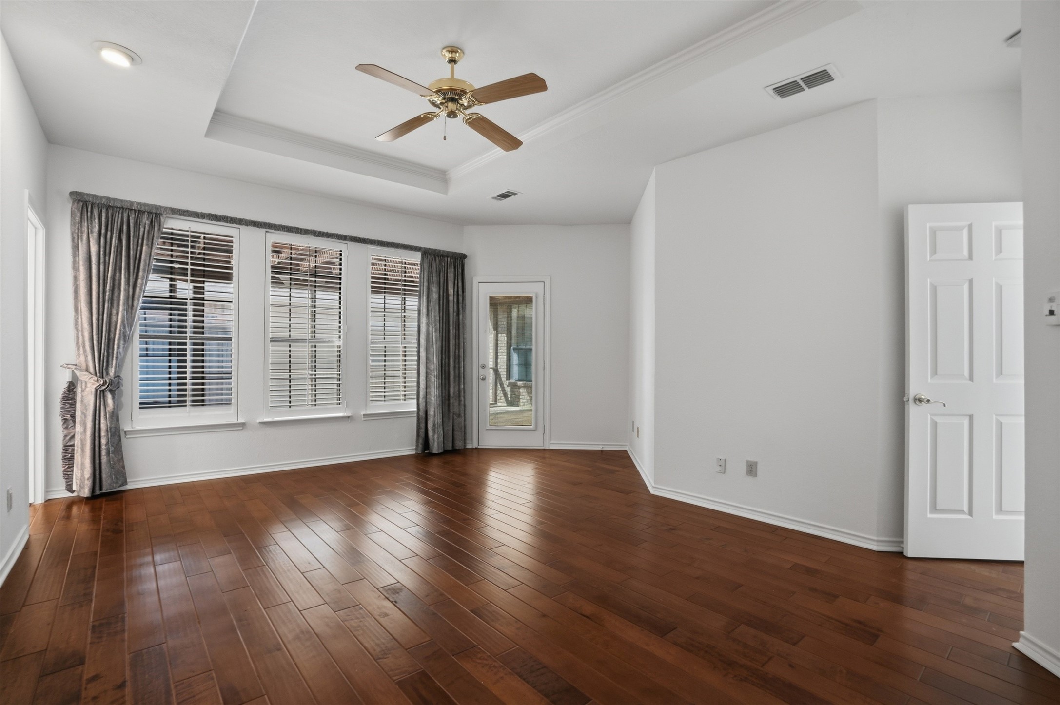 6078 Breakpoint Trail Dallas TX 75252