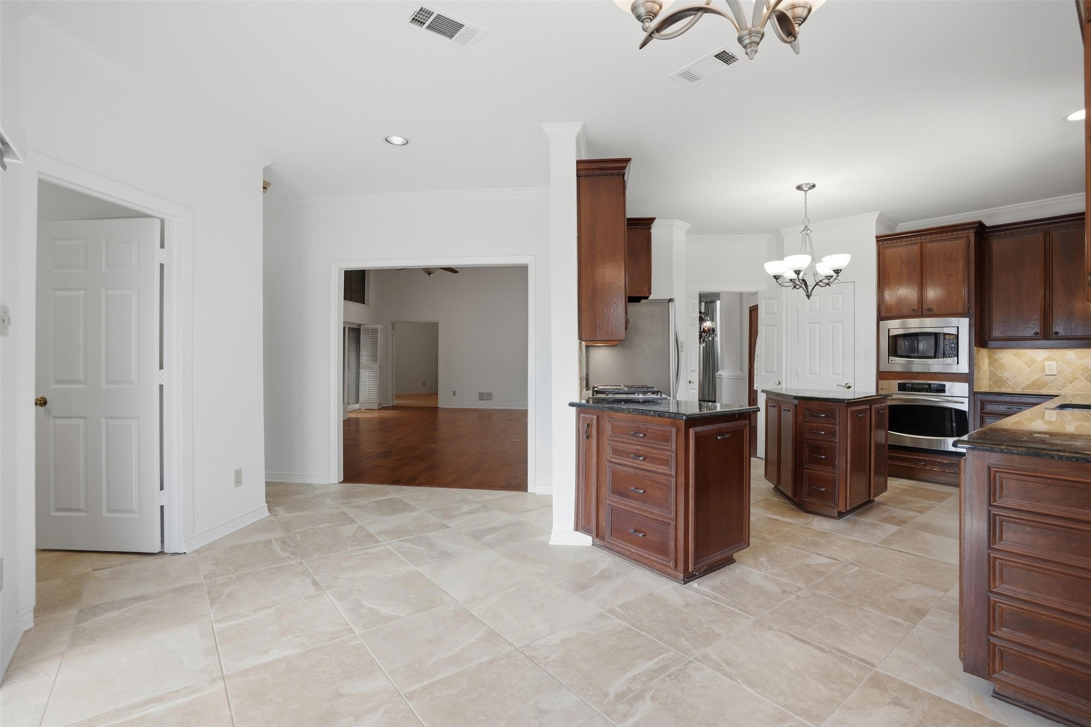 6078 Breakpoint Trail Dallas TX 75252