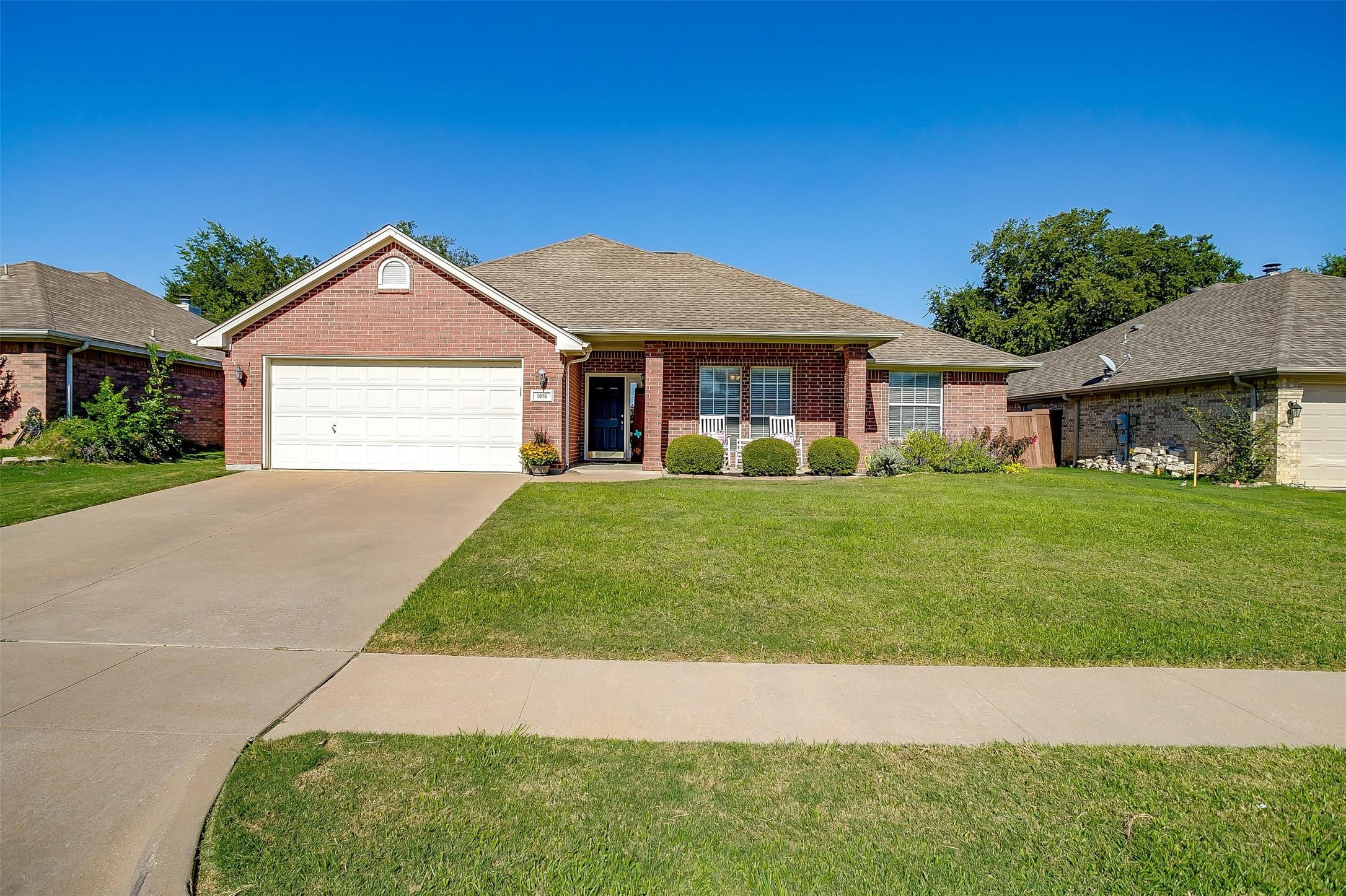 1016 Heberle Drive Burleson TX 76028