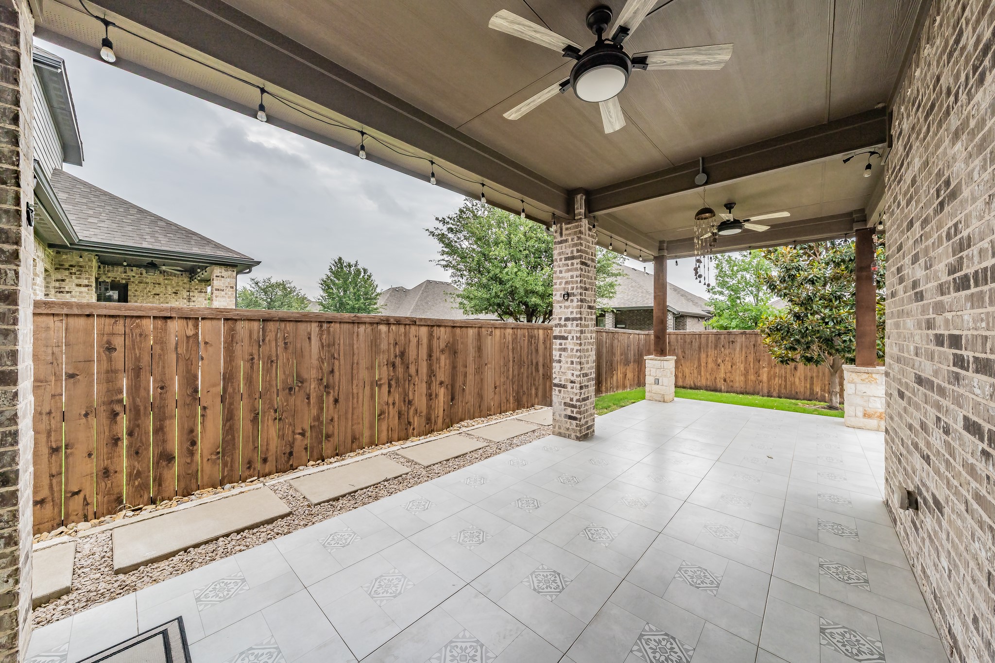 612 Rawlins Lane Fort Worth TX 76131