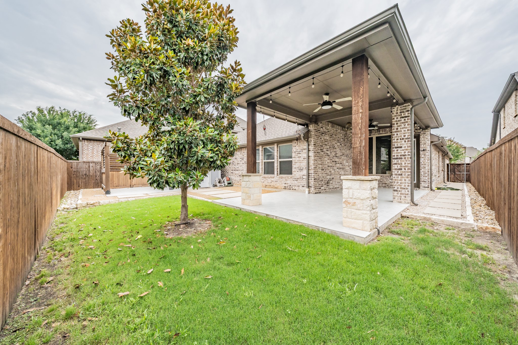 612 Rawlins Lane Fort Worth TX 76131
