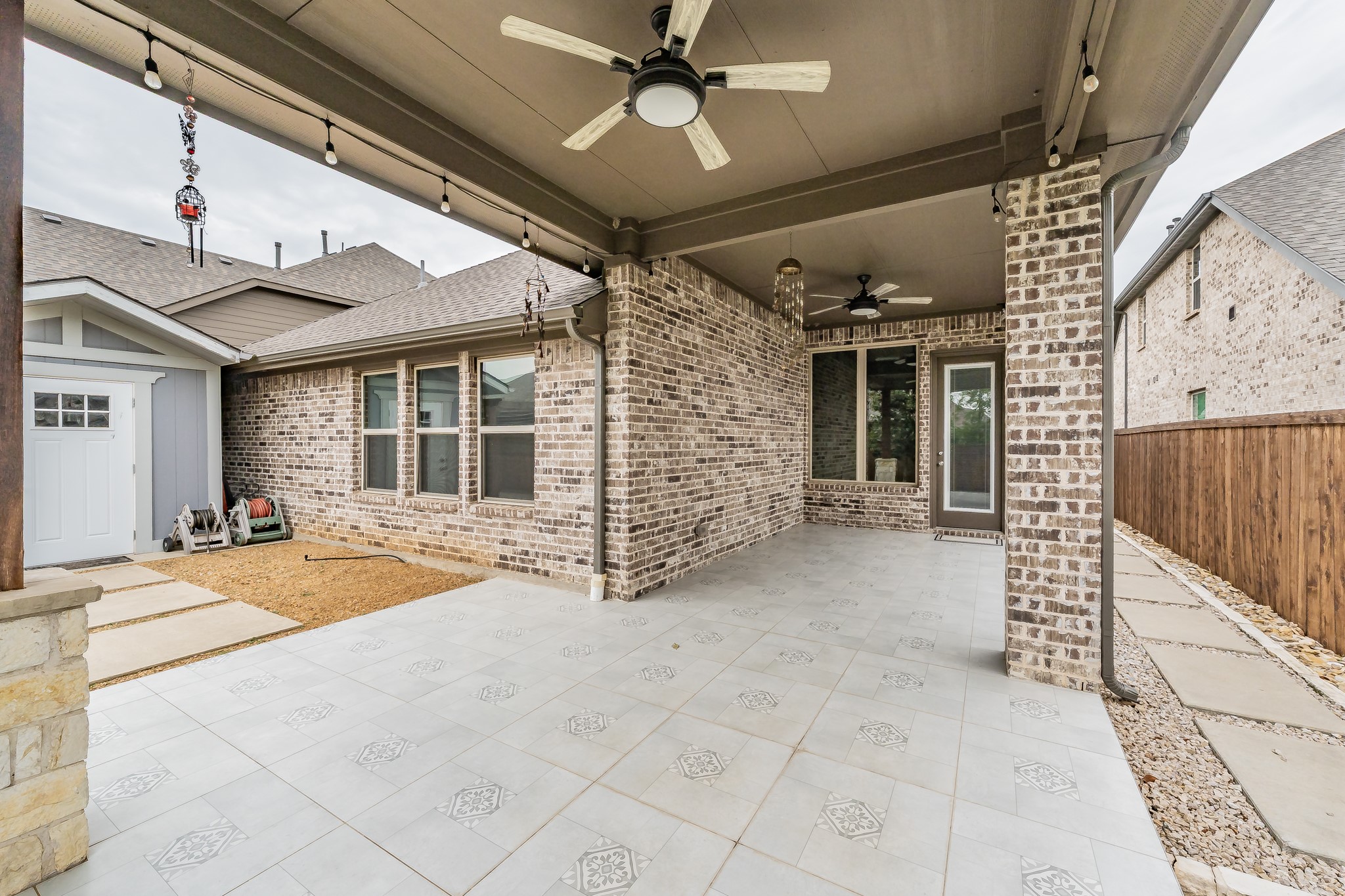 612 Rawlins Lane Fort Worth TX 76131