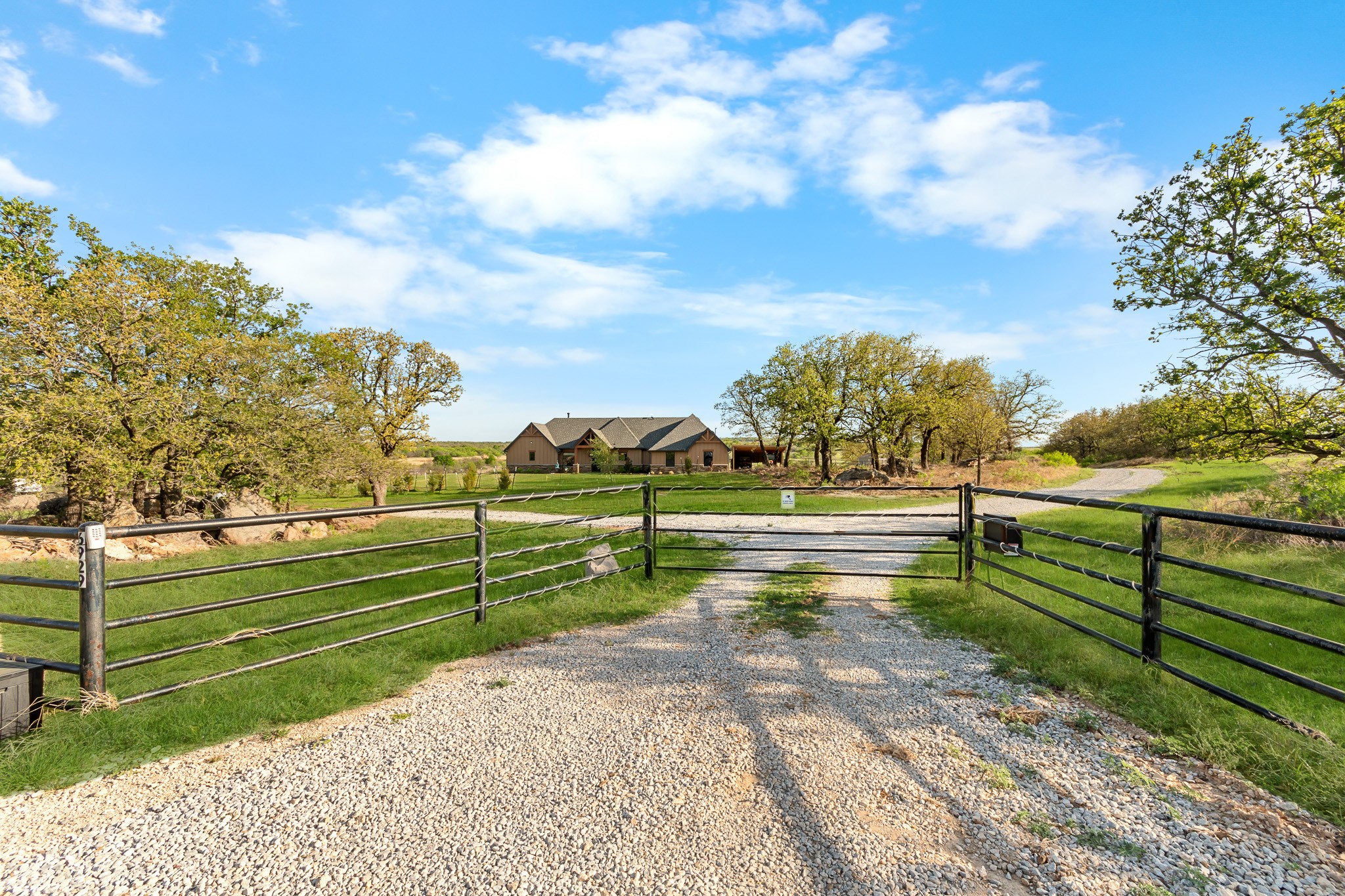 6929 Fm 1806 Nocona TX 76255