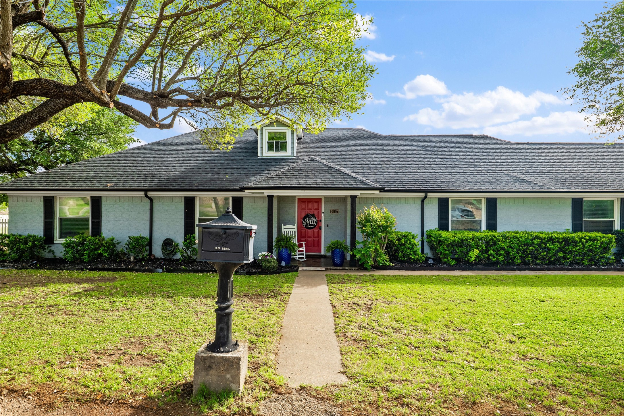 1017 S Nolan River Road Cleburne TX 76033