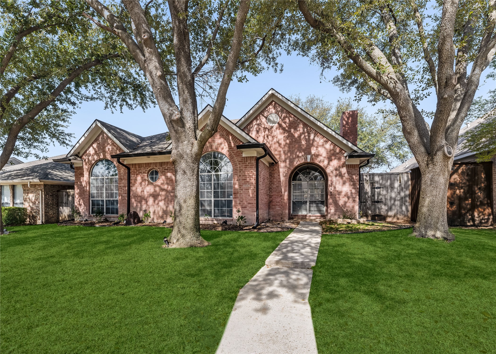 7205 Highland Heather Lane Dallas TX 75248
