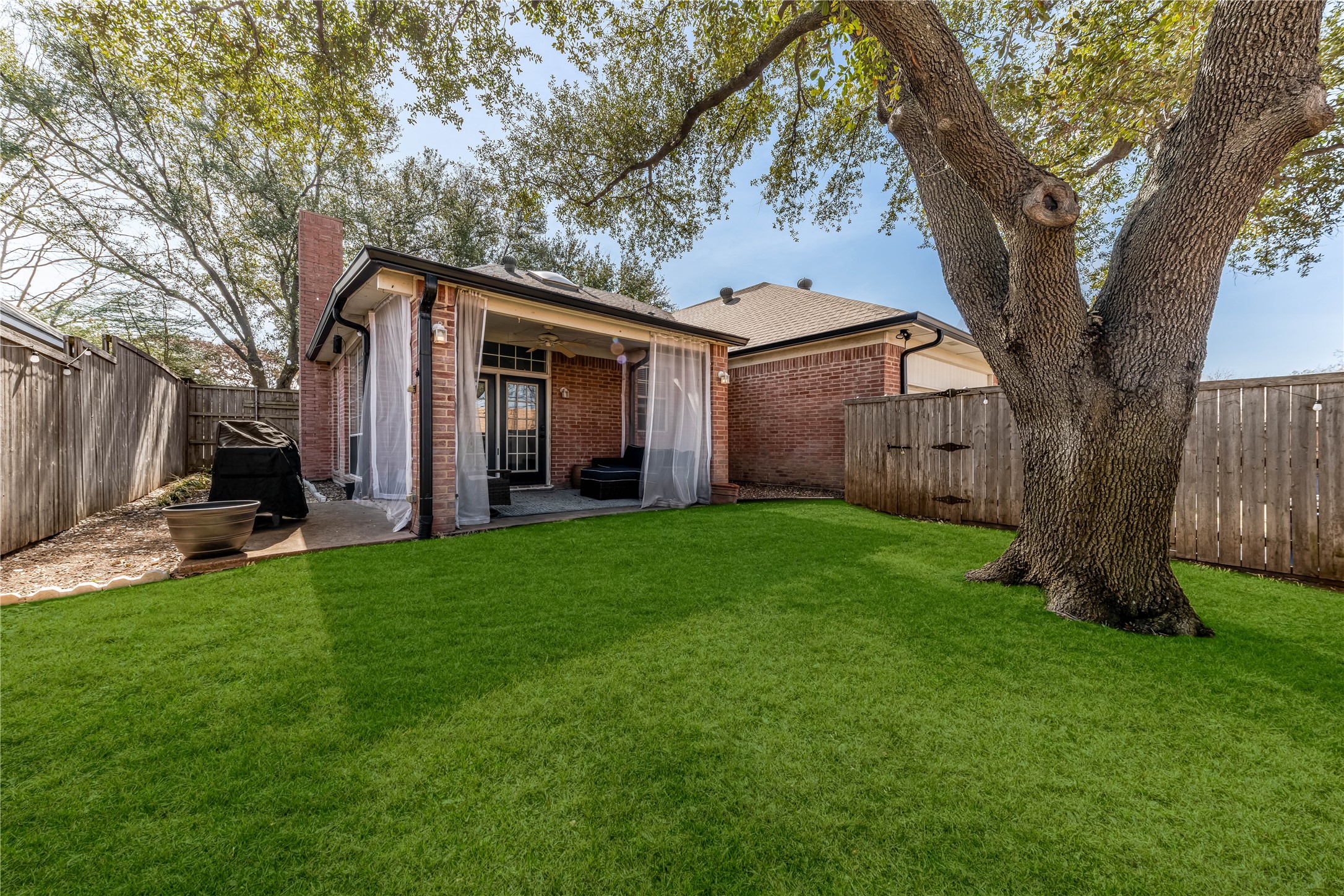 7205 Highland Heather Lane Dallas TX 75248