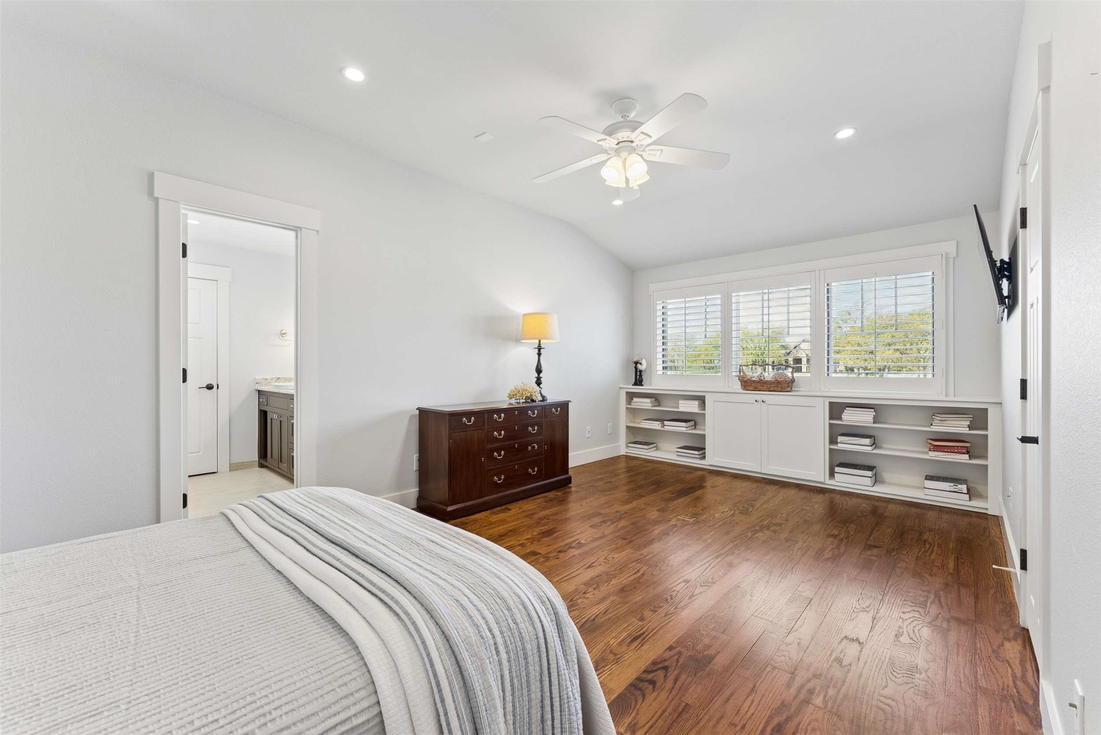 7430 Dawn Avenue Pilot Point TX 76258