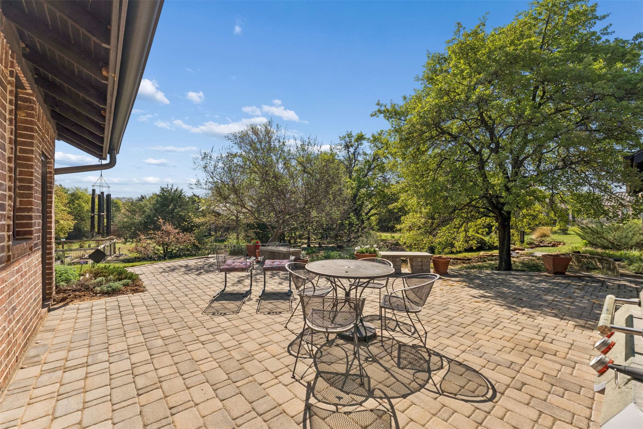 7430 Dawn Avenue Pilot Point TX 76258