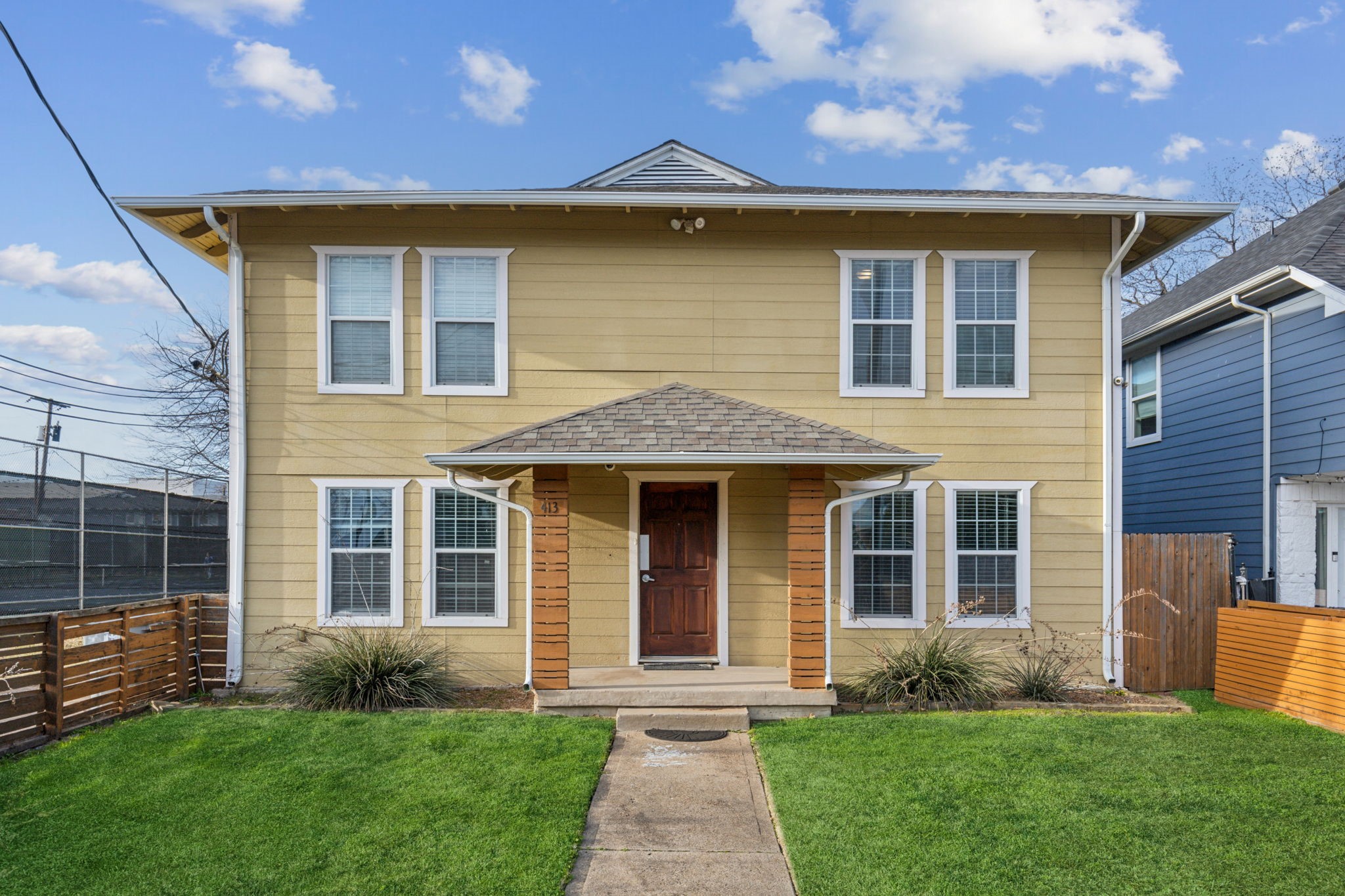 413 E 10th Street Dallas TX 75203