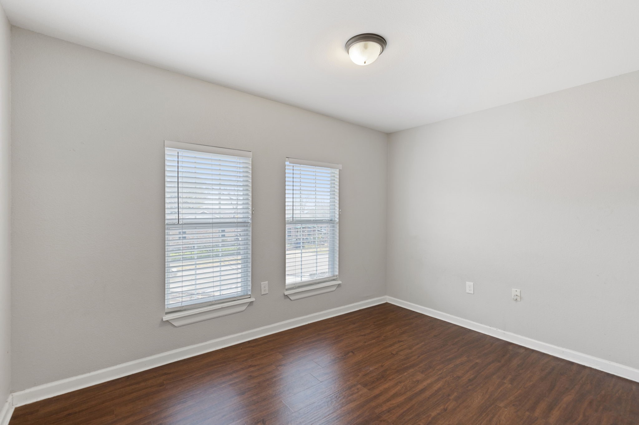 413 E 10th Street Dallas TX 75203