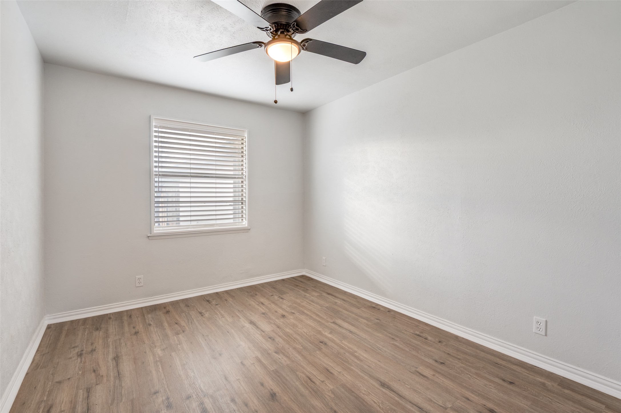 2730 Moonriver Lane Farmers Branch TX 75234