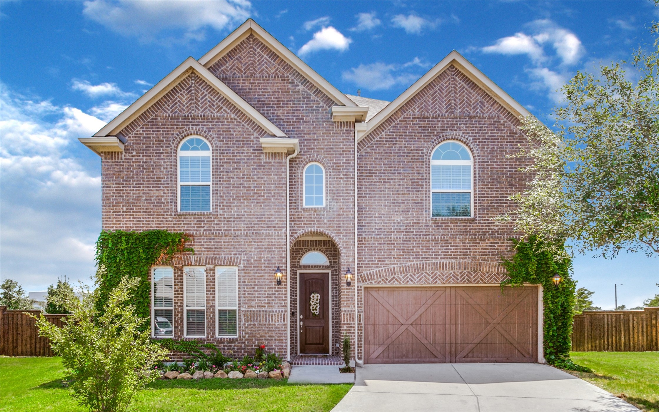 8002 Acoma Lane Dallas TX 75252