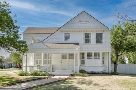 2325 Parrott Avenue Waco TX 76707