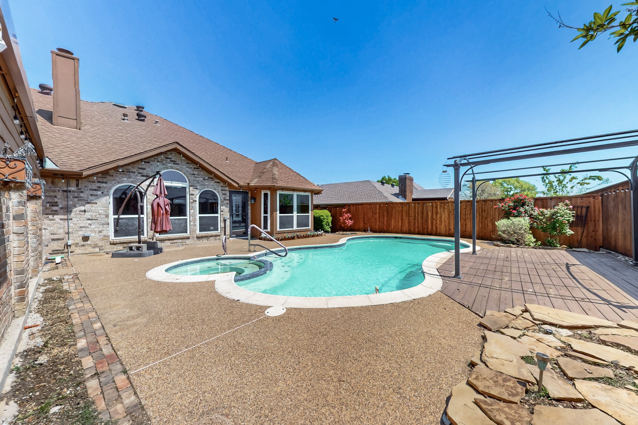 622 Meadowcrest Drive Highland Village TX 75077