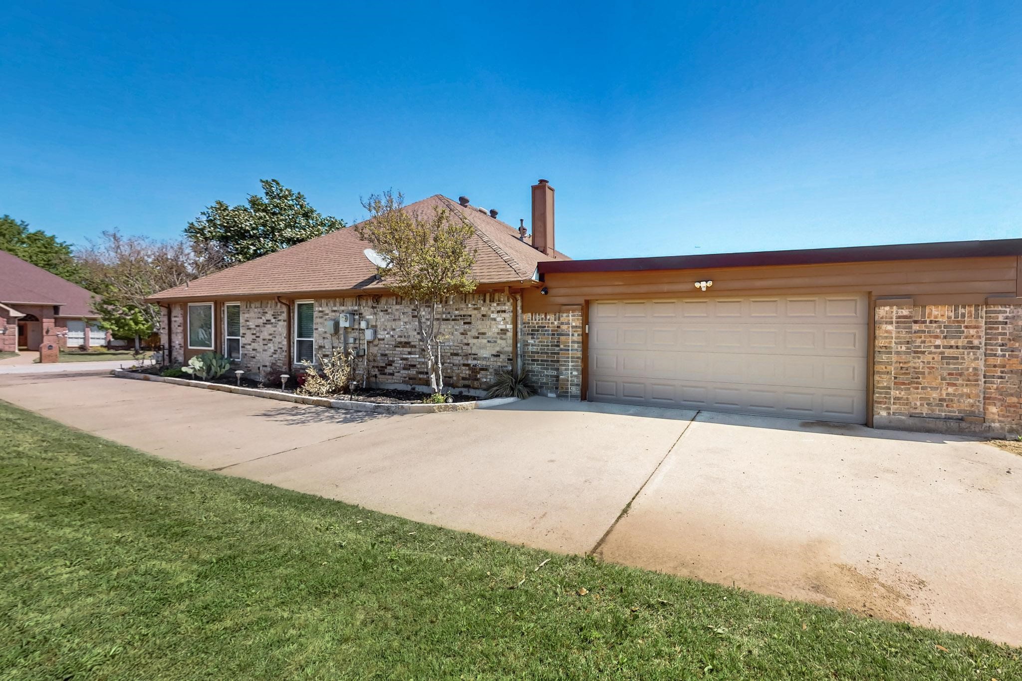 622 Meadowcrest Drive Highland Village TX 75077