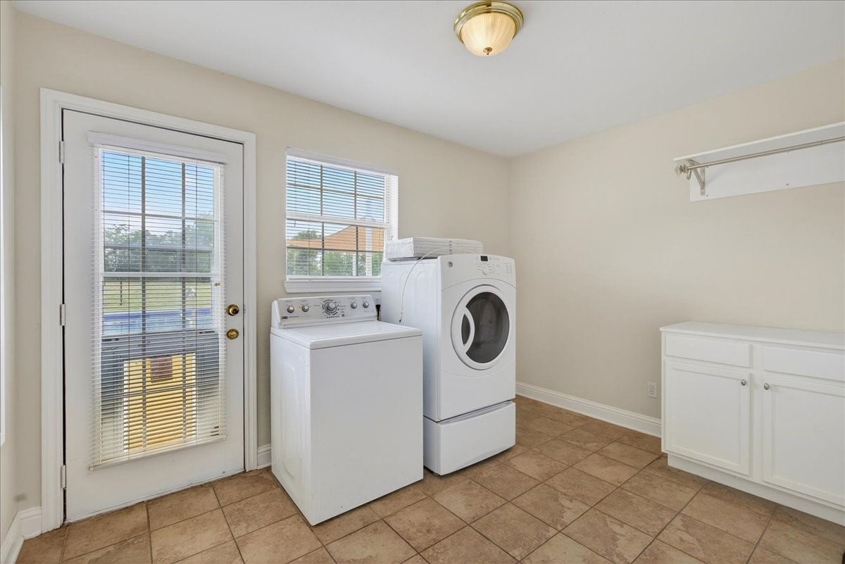 626 E Eubank Street Mabank TX 75147