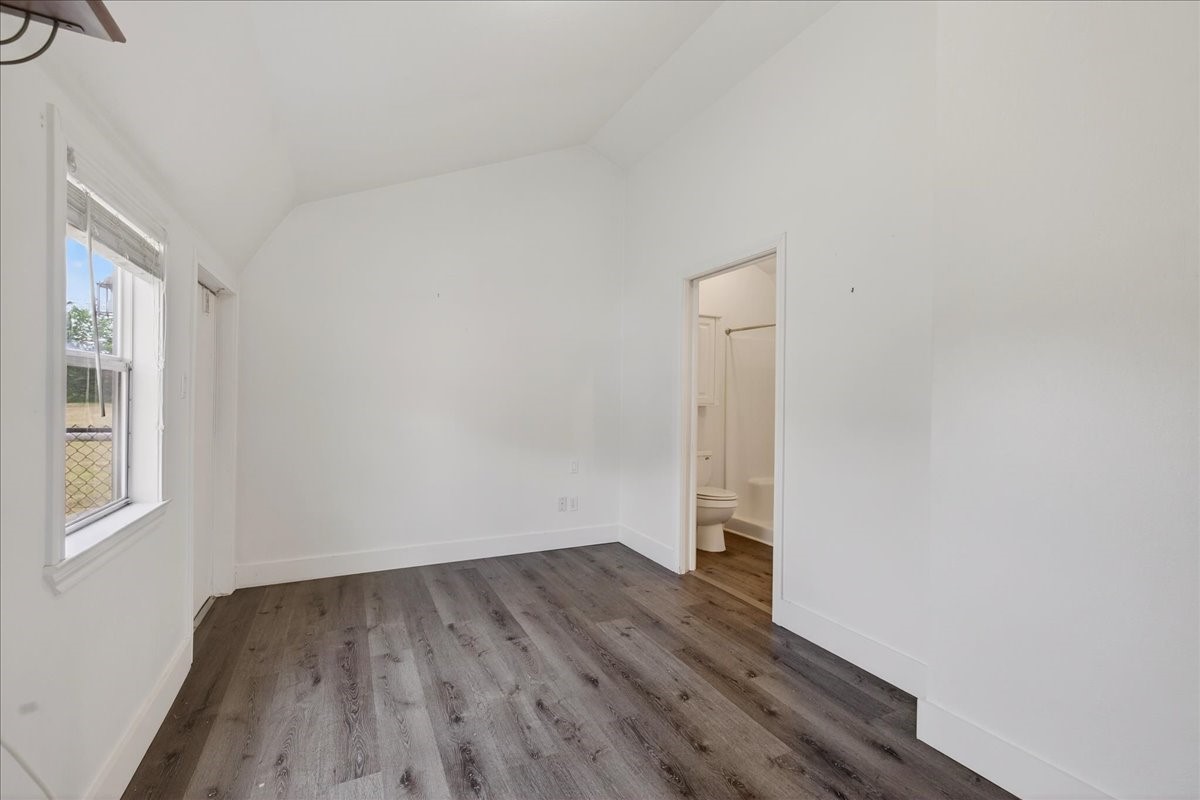 626 E Eubank Street Mabank TX 75147