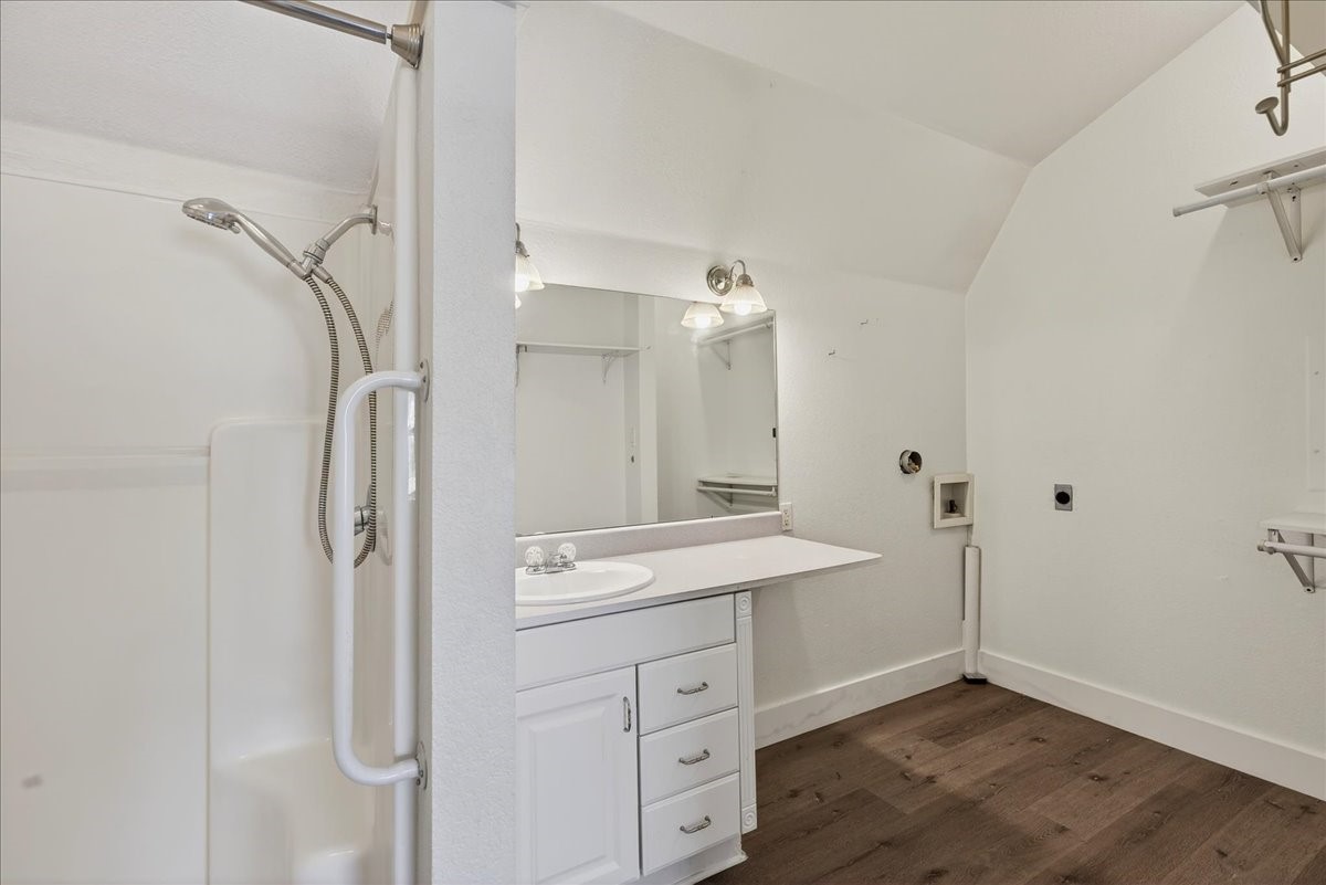 626 E Eubank Street Mabank TX 75147