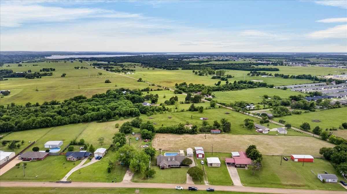 626 E Eubank Street Mabank TX 75147