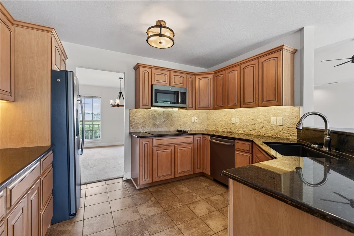 626 E Eubank Street Mabank TX 75147