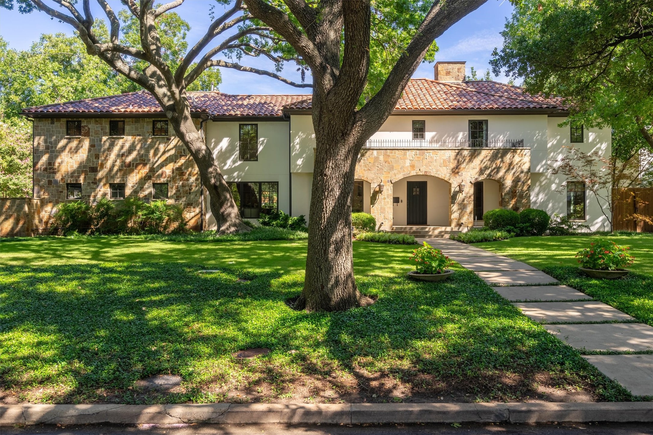6267 Mercedes Avenue Dallas TX 75214