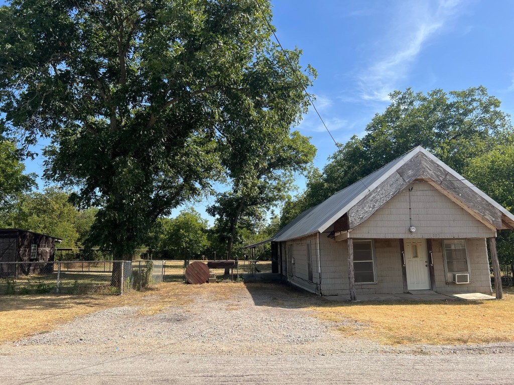 553 Water Oak Street Dublin TX 76446