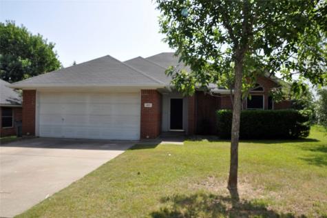 612 N Main Street Joshua TX 76058