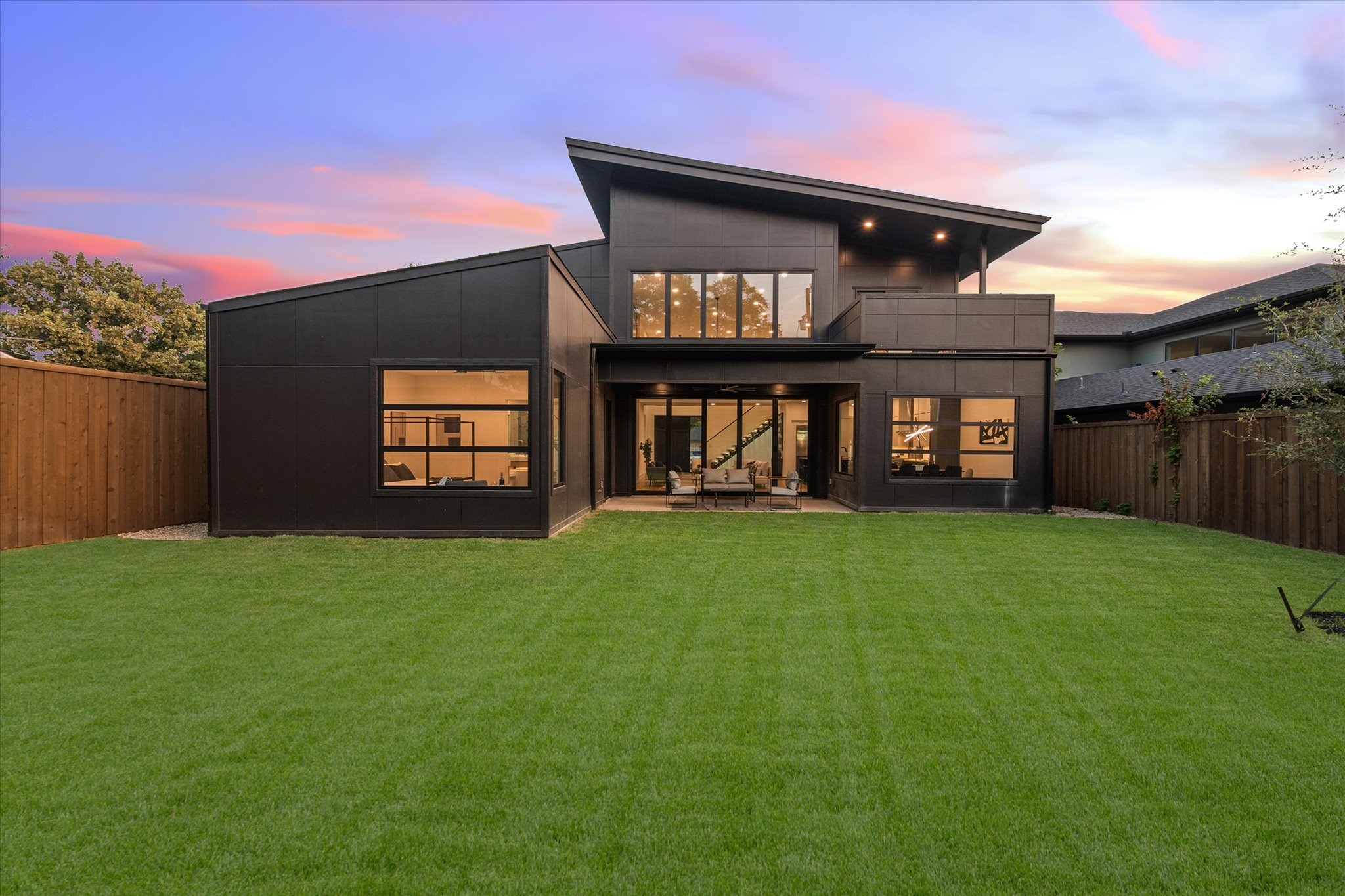 3739 Rockdale Drive Dallas TX 75220