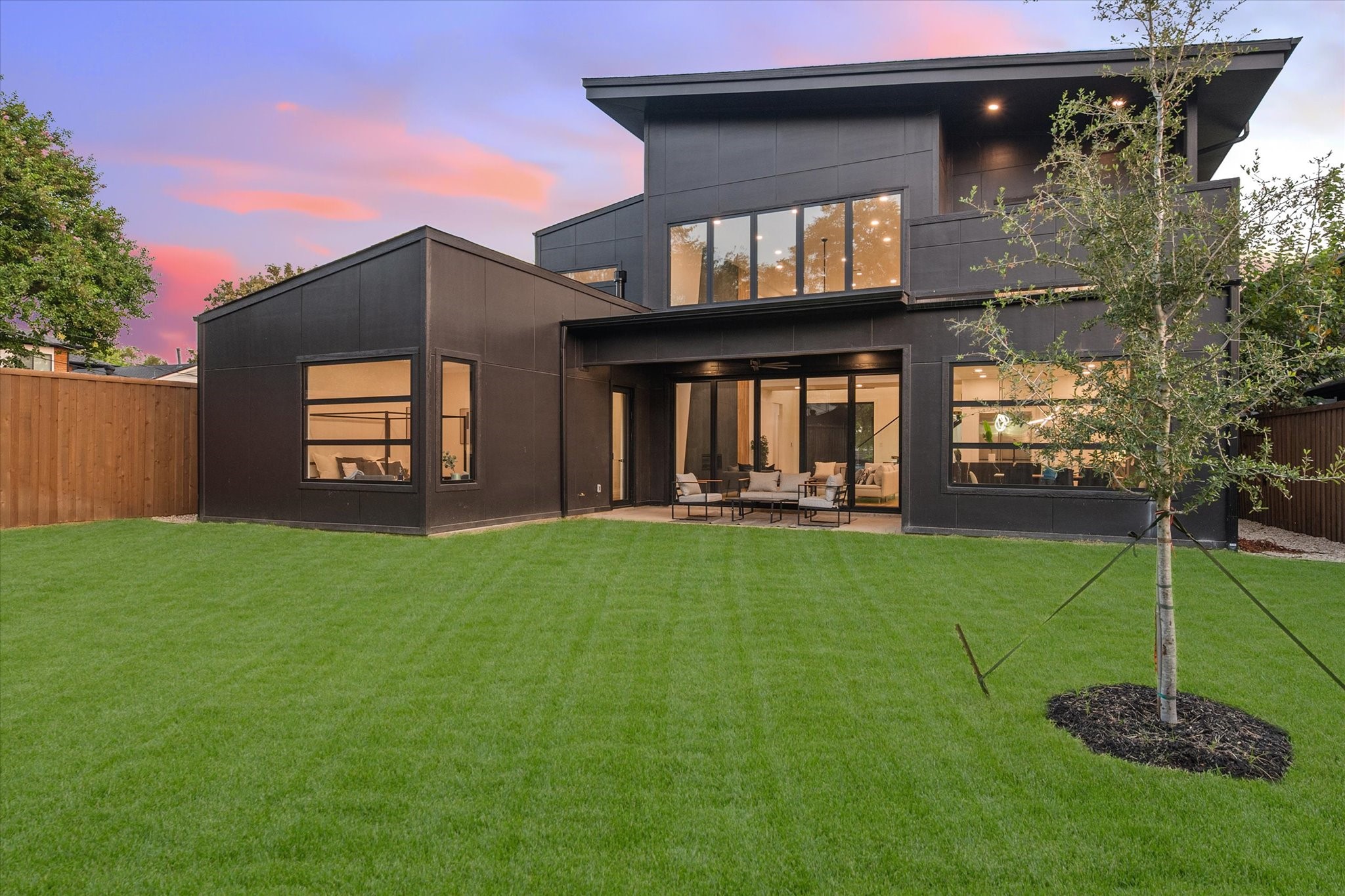 3739 Rockdale Drive Dallas TX 75220