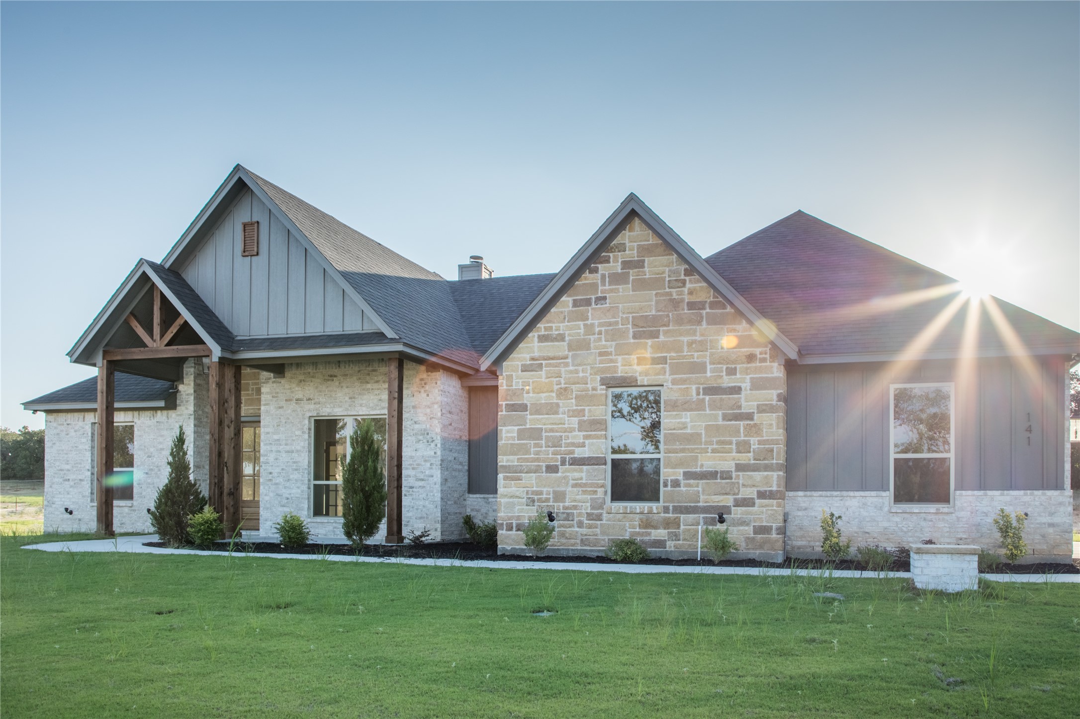 141 Prairie Winds Drive Poolville TX 76487