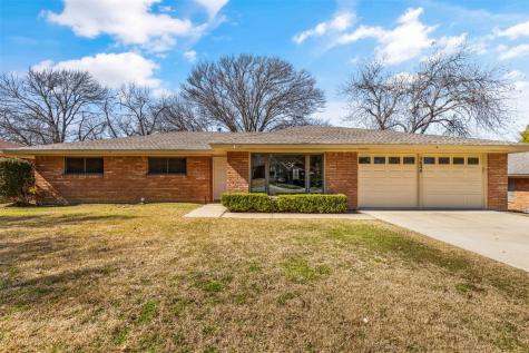 5624 Whitman Avenue Fort Worth TX 76133