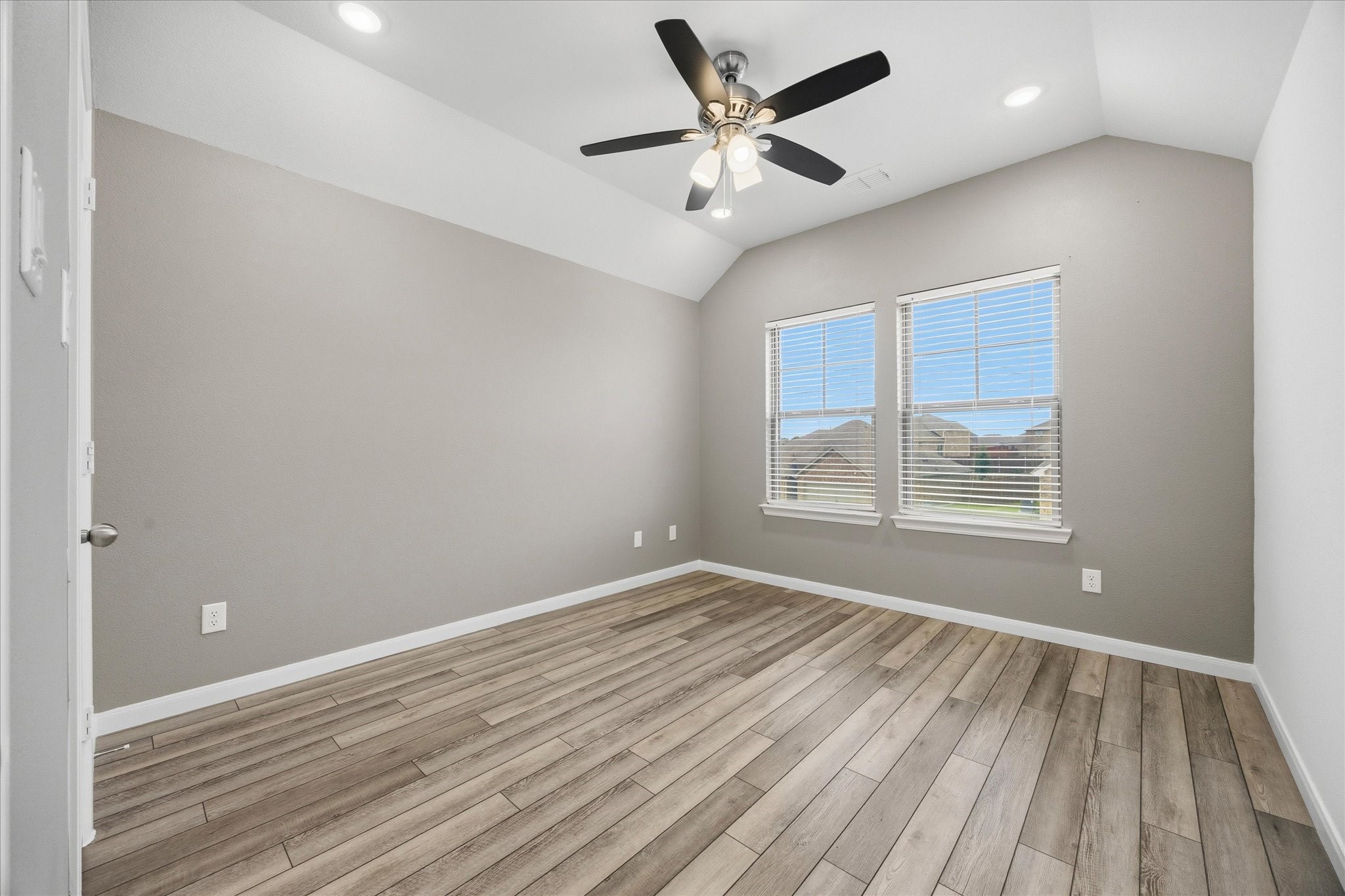 805 Serenity Sound Drive Lavon TX 75166