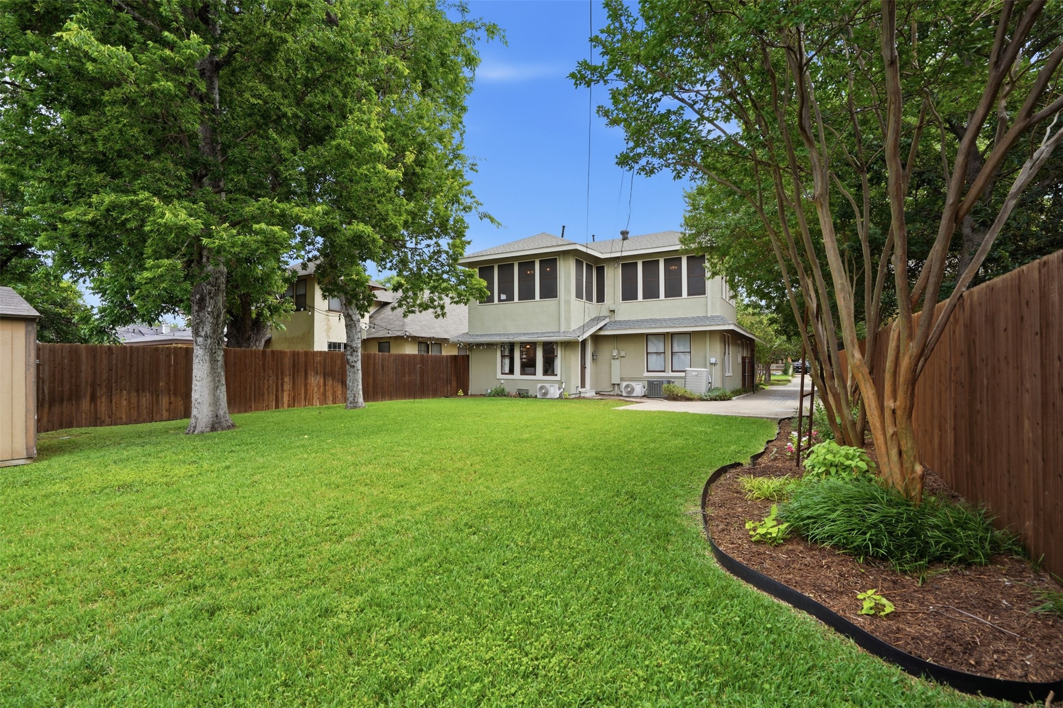 2212 Hurley Avenue Fort Worth TX 76110