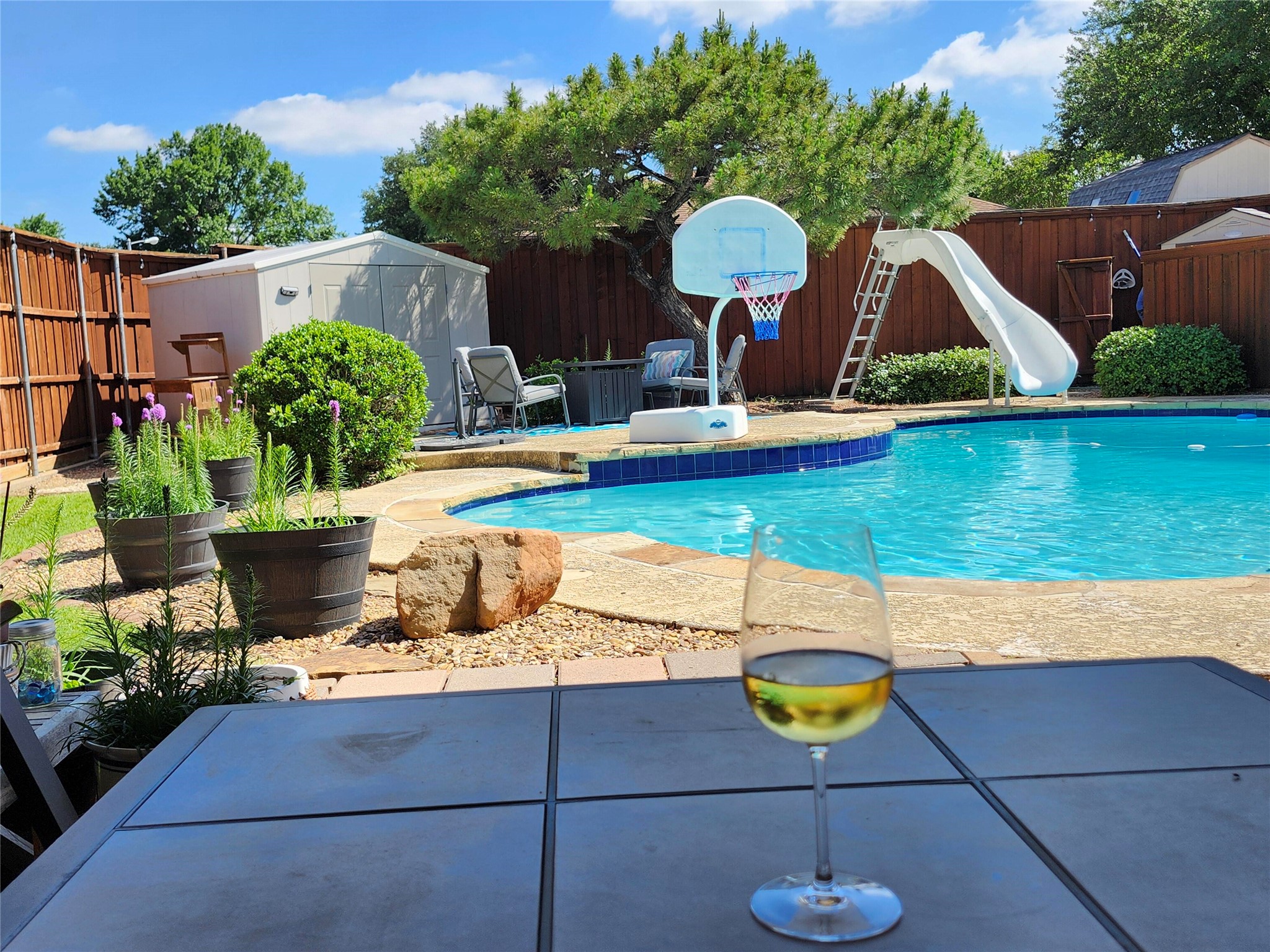 2112 Hunters Ridge Carrollton TX 75006