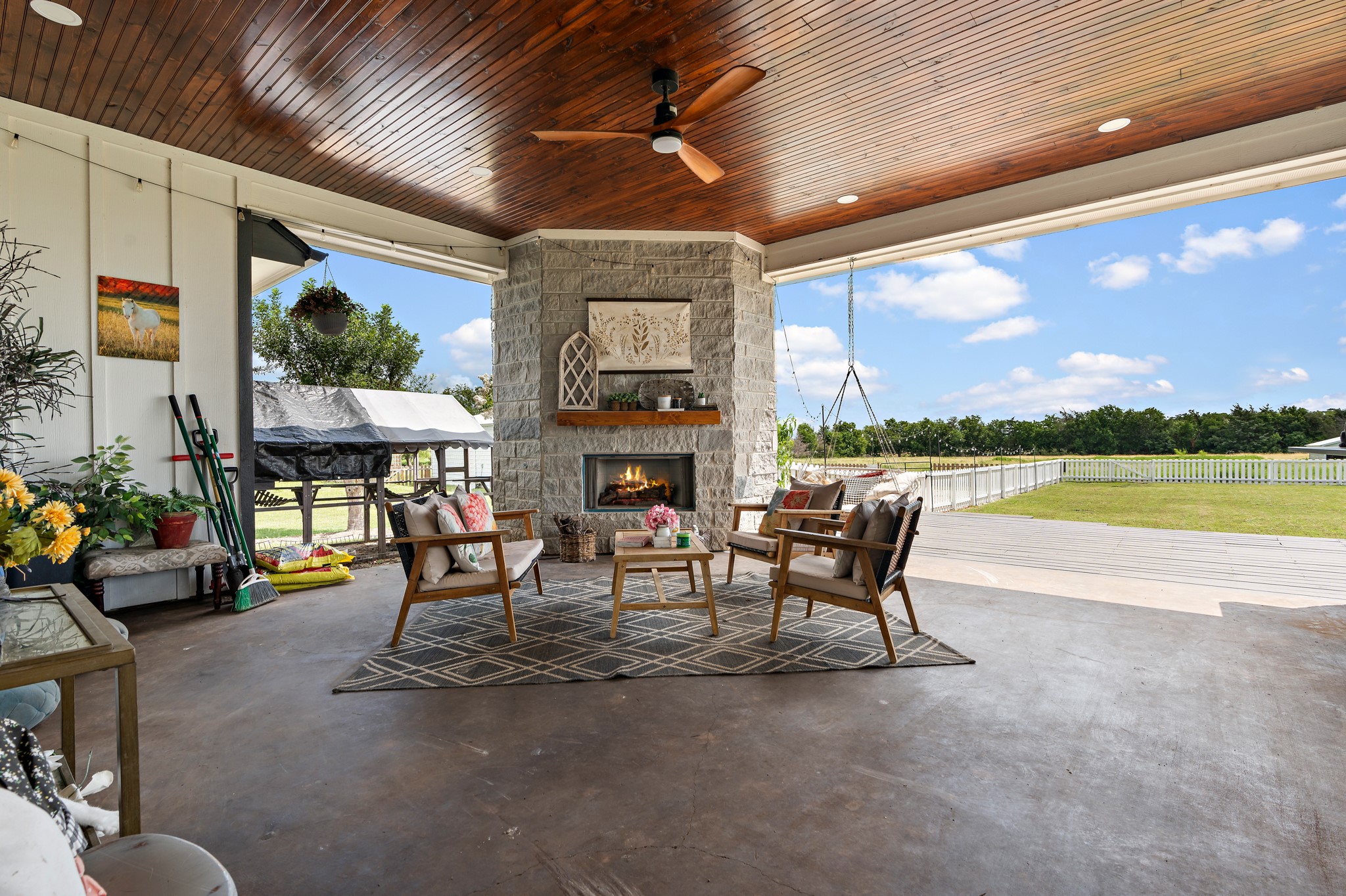 633 N Stovall Drive Robinson TX 76706
