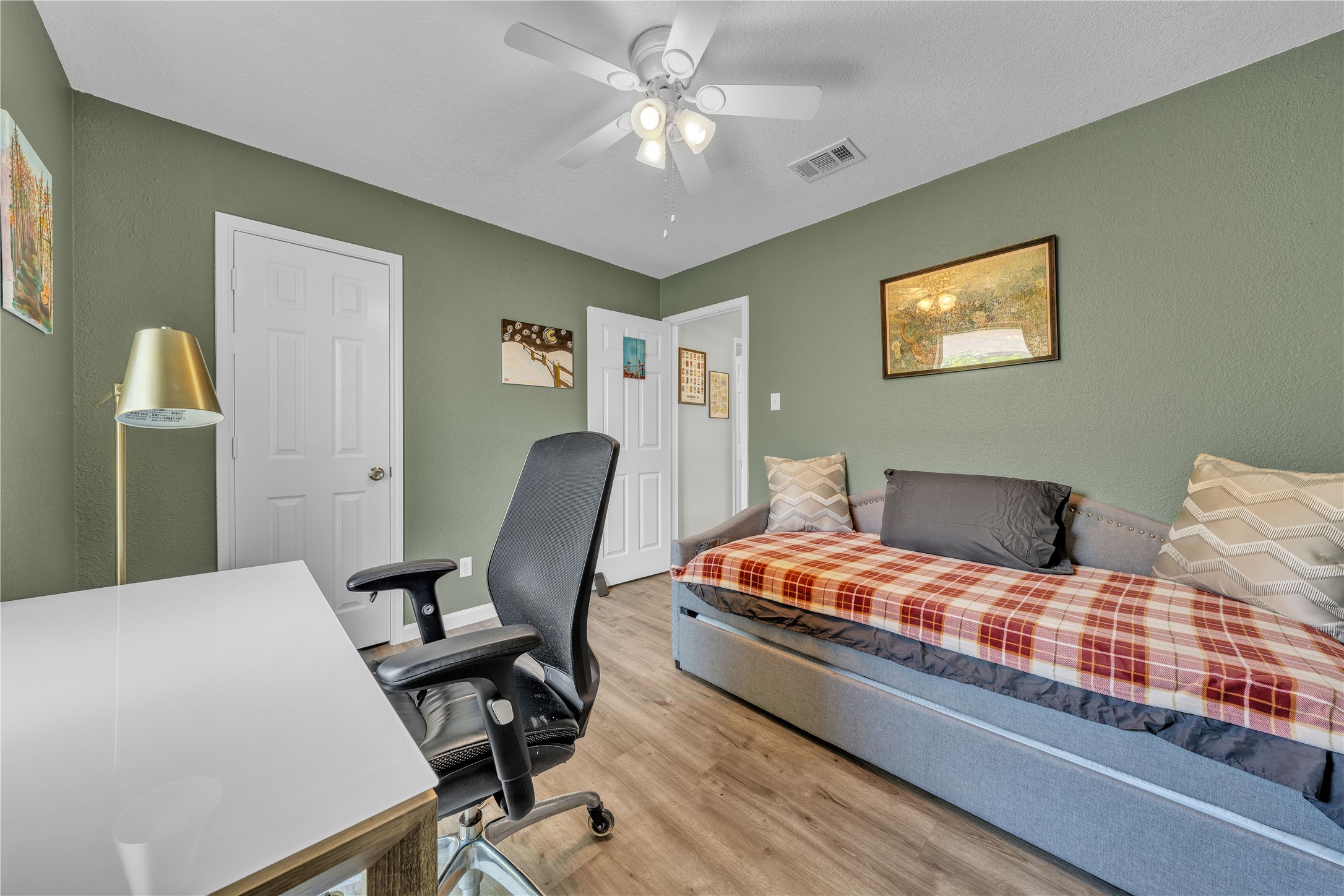 7937 Hunters Glen Drive Watauga TX 76148
