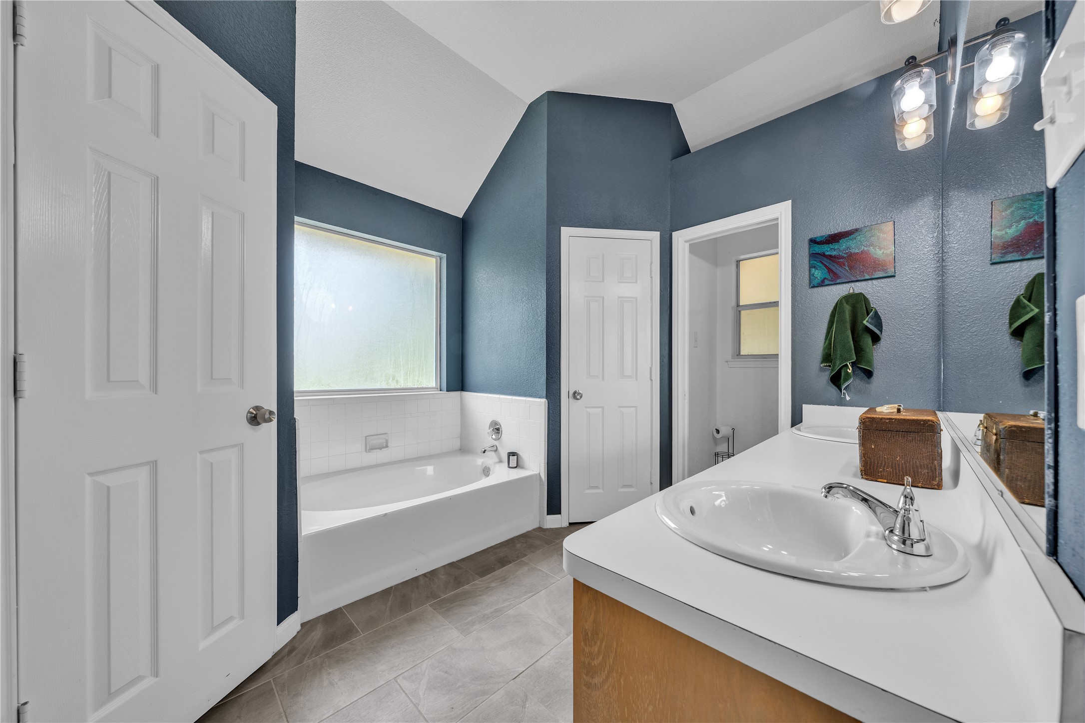 7937 Hunters Glen Drive Watauga TX 76148