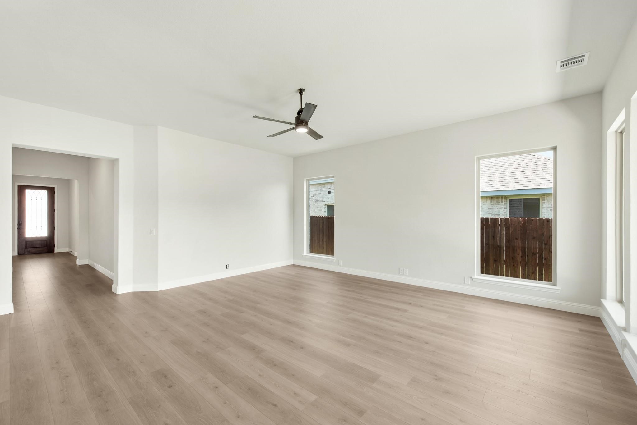 402 Laurel Lane Glenn Heights TX 75154
