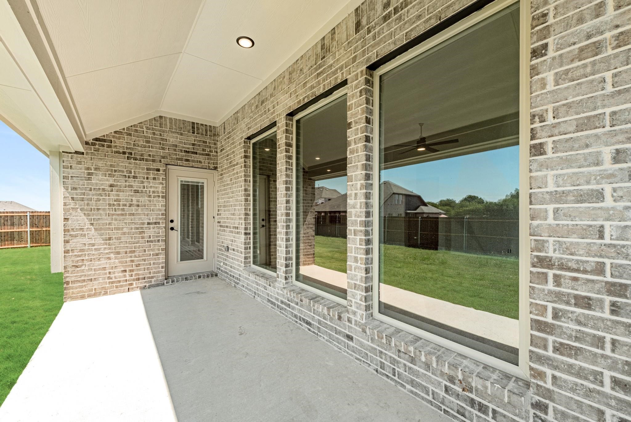 402 Laurel Lane Glenn Heights TX 75154