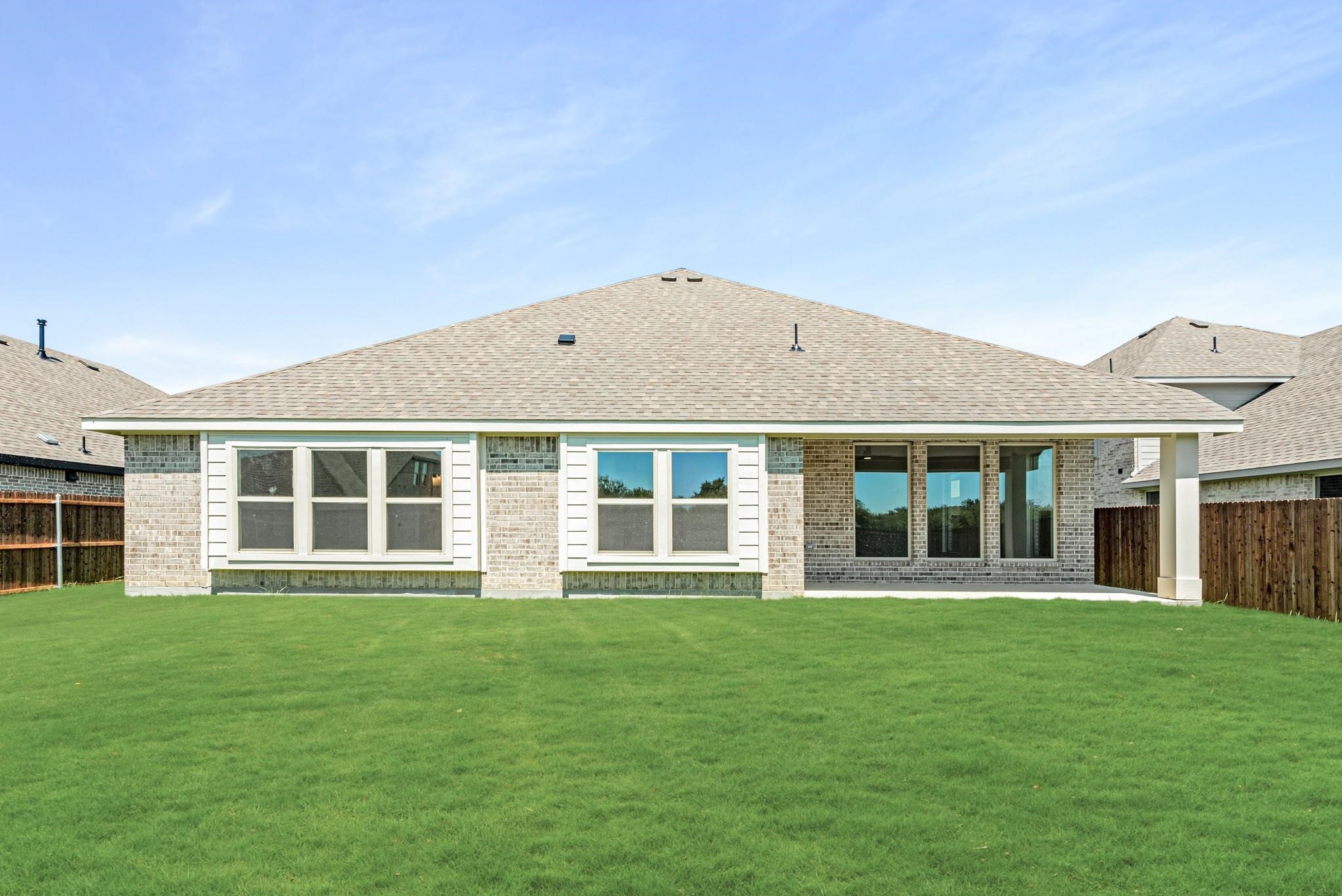 402 Laurel Lane Glenn Heights TX 75154