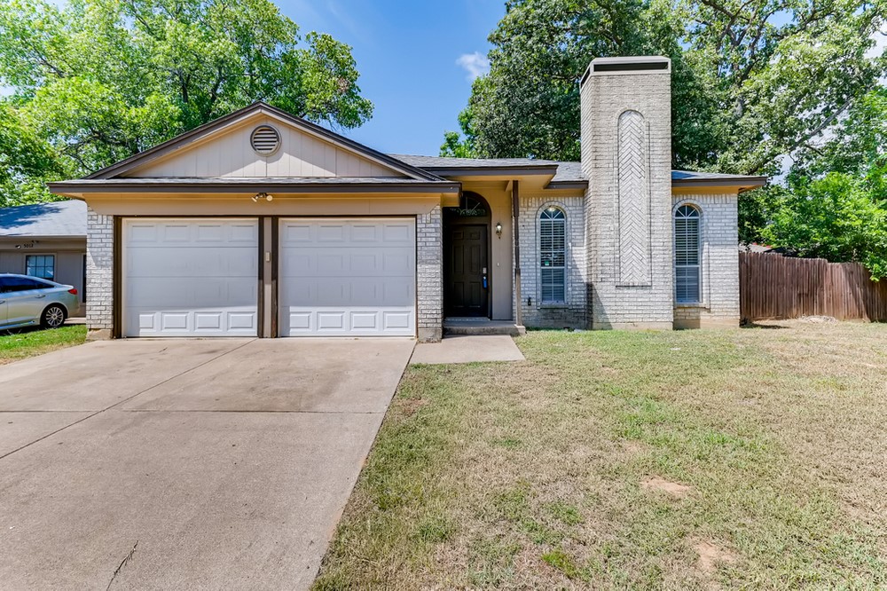 5008 Santa Fe Court Arlington TX 76017