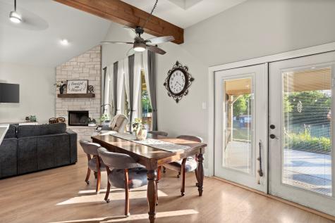 909 Summer Hill Lane Red Oak TX 75154