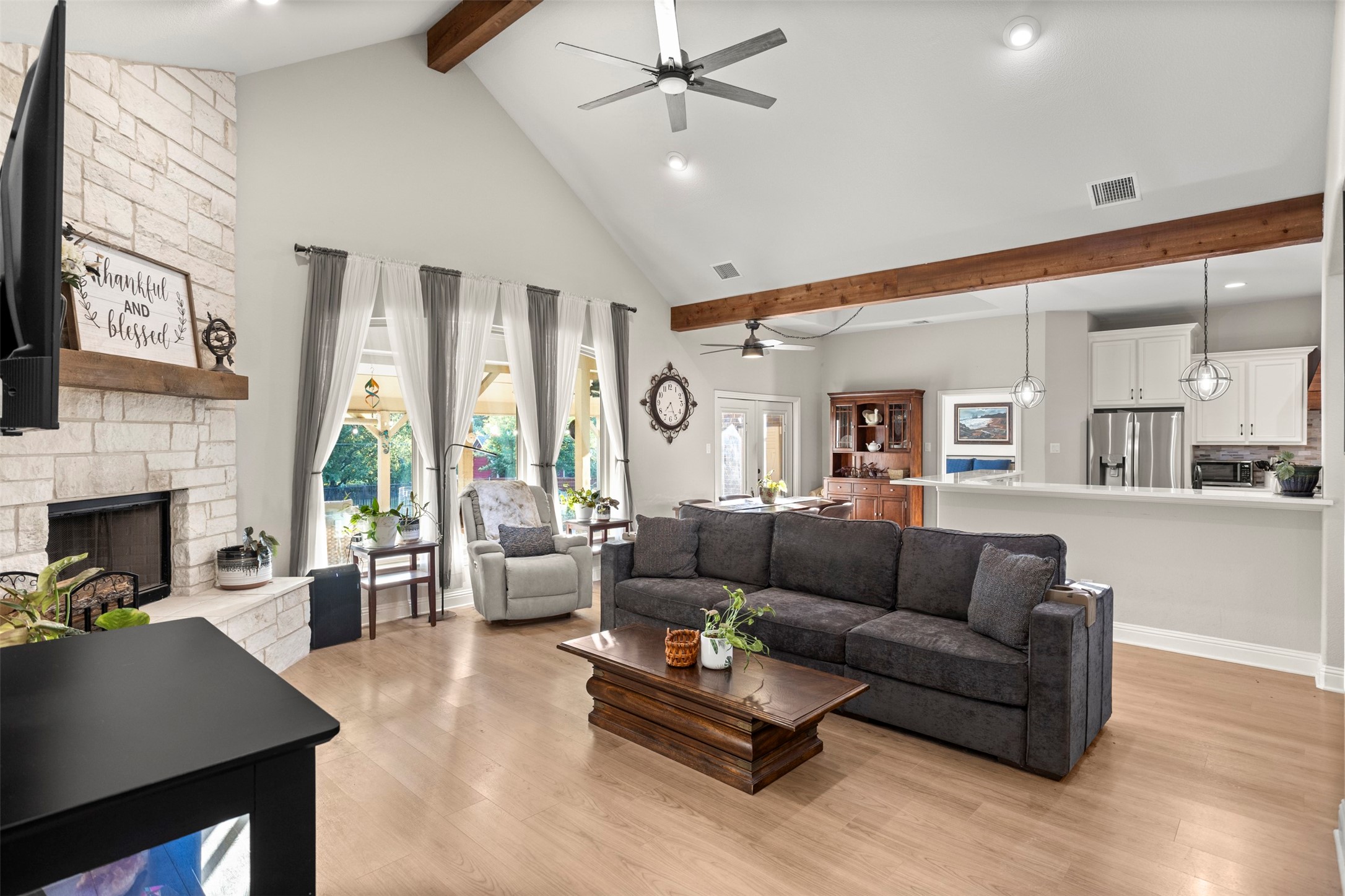 909 Summer Hill Lane Red Oak TX 75154